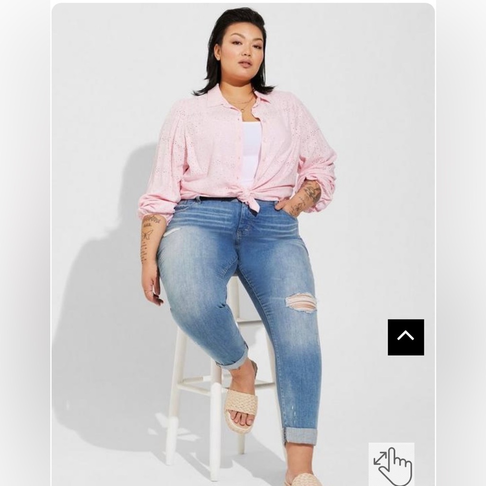 TORRID Eyelet Button Up Long Sleeve‎ Shirt Orchid Pink Size 2 (18-20)